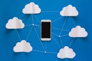 network connection and cloud storage technology